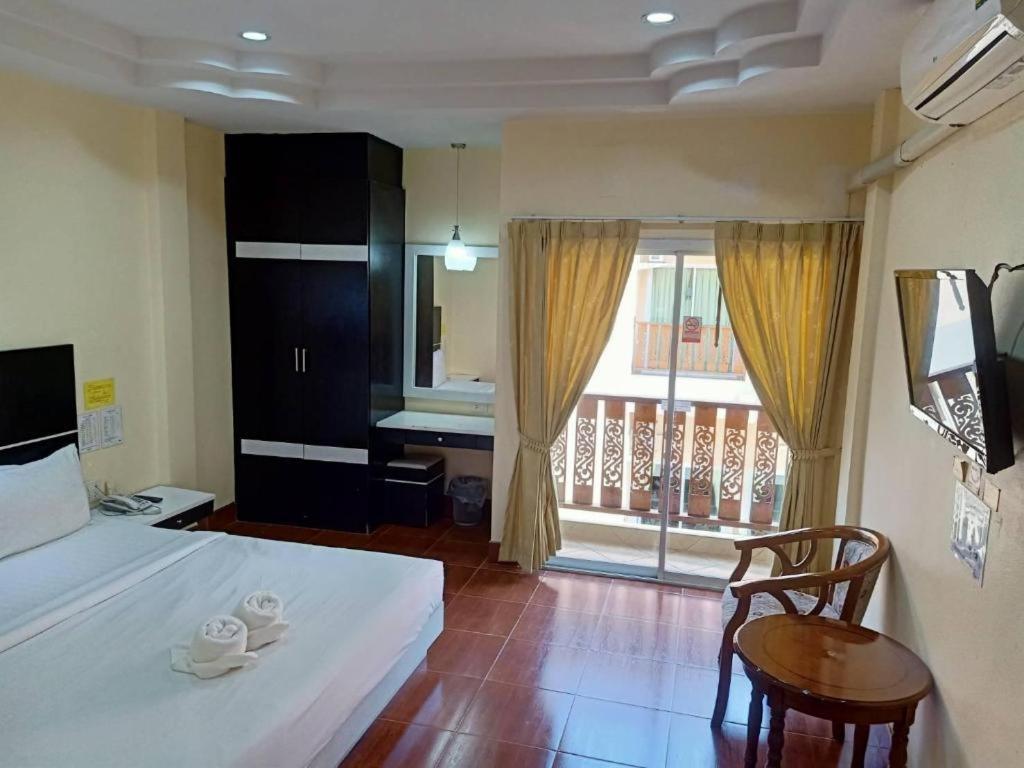 V.Hotel & Resort 핫야이 외부 사진