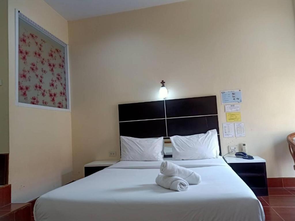 V.Hotel & Resort 핫야이 외부 사진